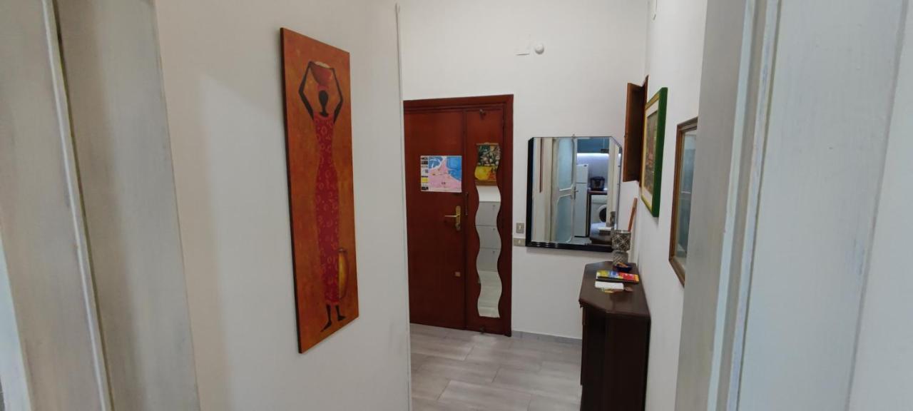 Super Central Studio, No Noise, Near Seaside, Shops Бари Екстериор снимка
